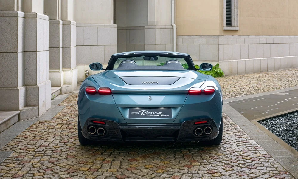 Ferrari Roma Spider