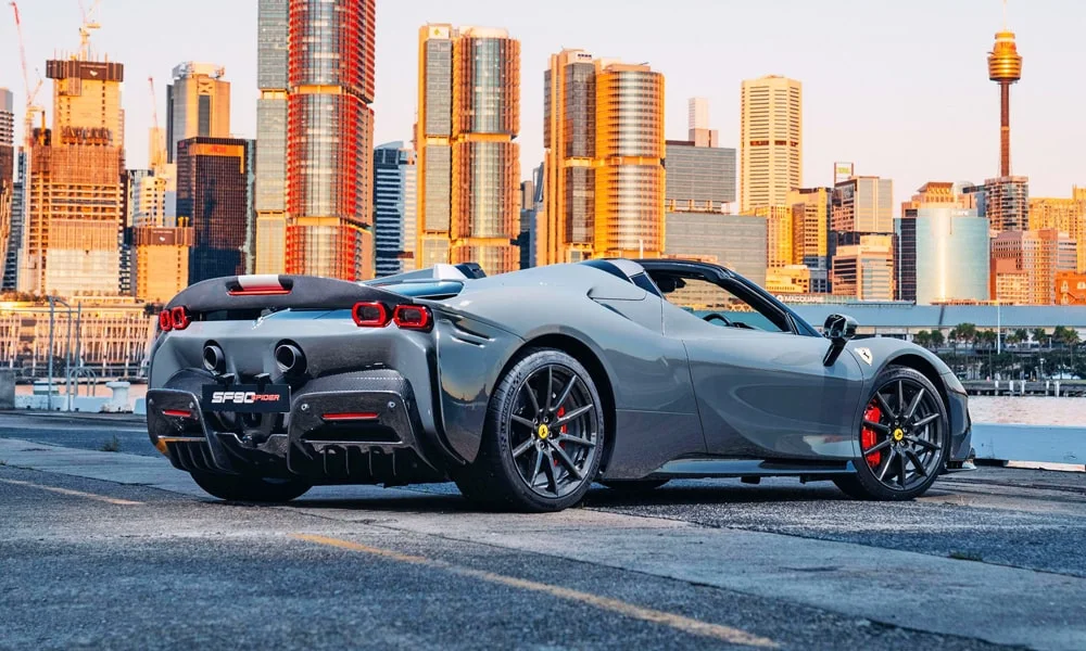 Ferrari SF90 Spider