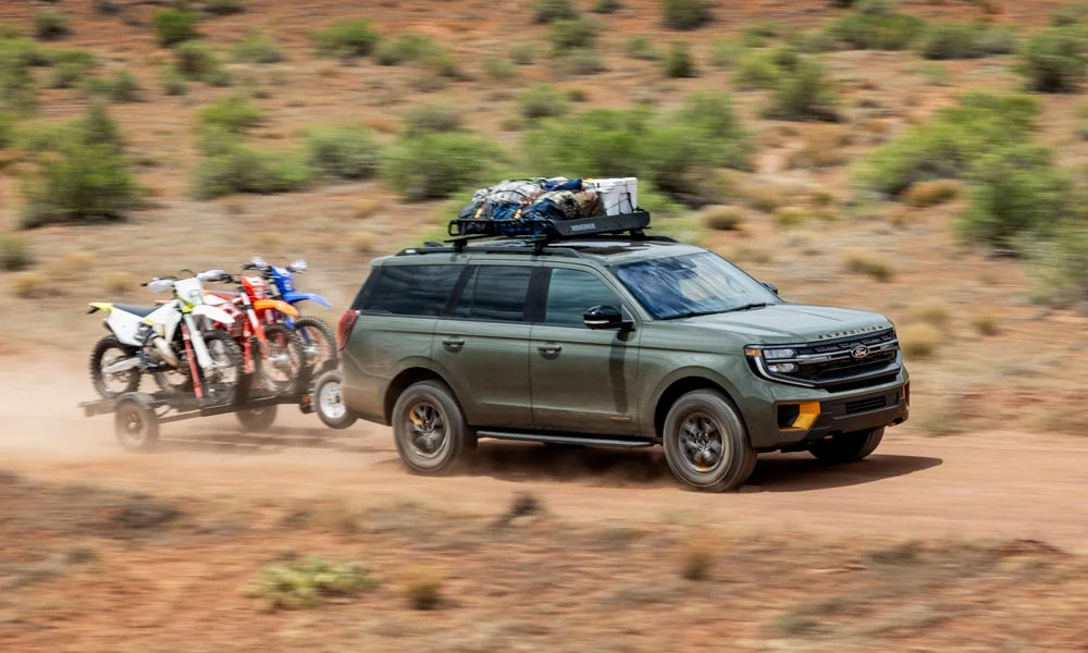 Ford Expedition (2024) — вид спереди, фото 4
