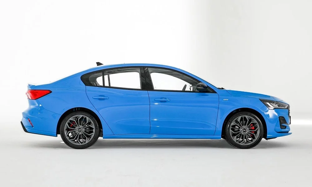 Ford Focus (2024) — вид сбоку