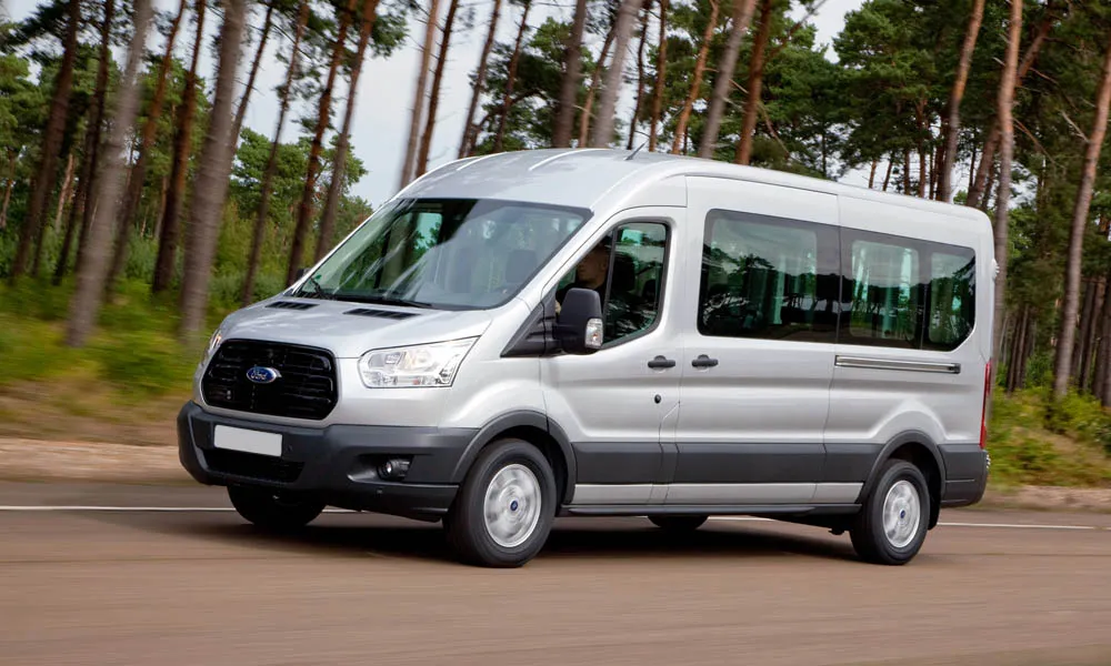 Ford Transit — вид спереди, фото 4