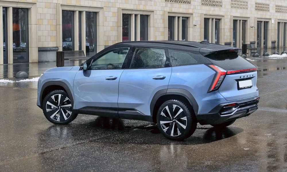 Geely Atlas