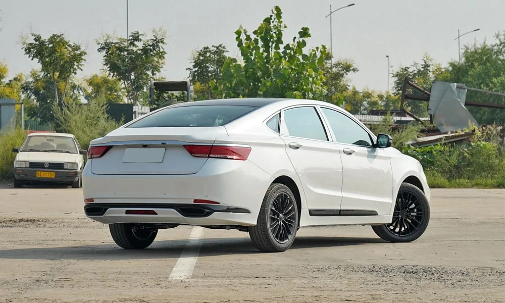 Geely Emgrand GT