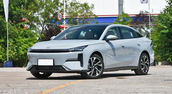 Geely Galaxy L6