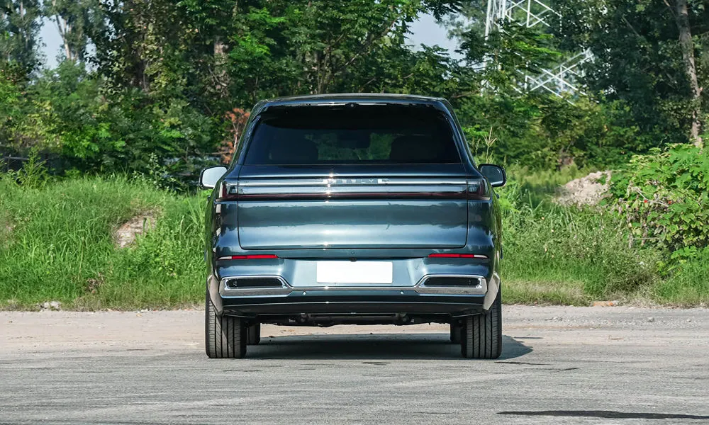 Geely Galaxy M9 — вид сзади, фото 2