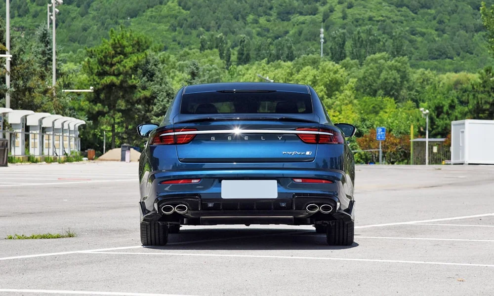 Geely Preface L (2024) — вид сзади, фото 2