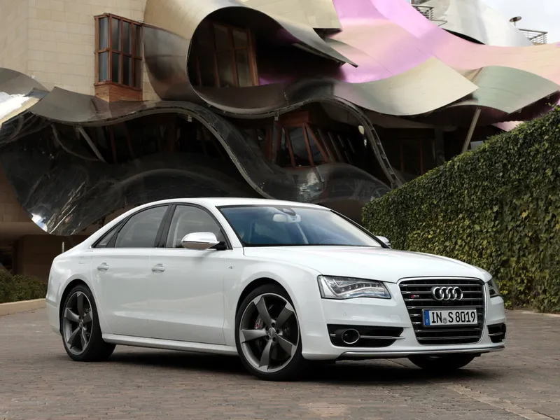Audi S8 2011, седан, 3 поколение, D4 (09.2011 - 09.2013)