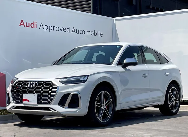 Audi SQ5 Sportback 2021, джип/suv 5 дв., 1 поколение (08.2021 - 06.2025)