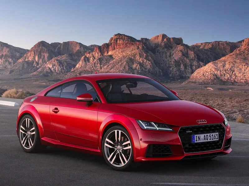 Audi TT рестайлинг 2018, хэтчбек 3 дв., 3 поколение, 8S (07.2018 - 07.2023)