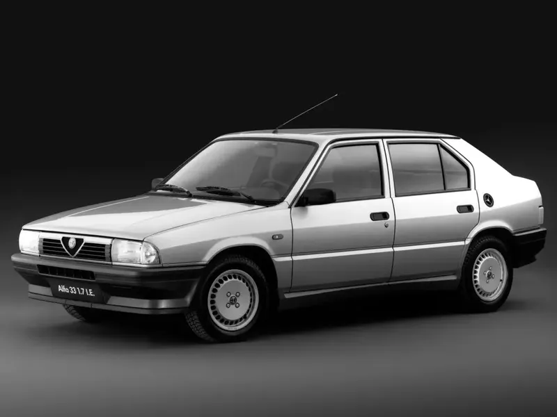 Alfa Romeo 33 рестайлинг 1986, лифтбек, 1 поколение, 905 (09.1986 - 12.1989)
