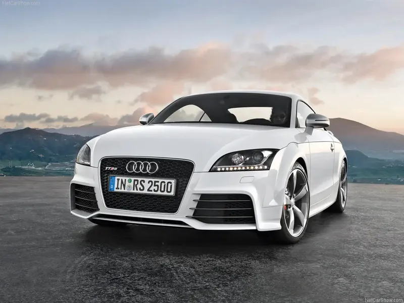 Audi TT RS 2009, хэтчбек 3 дв., 2 поколение, 8J (03.2009 - 06.2014)