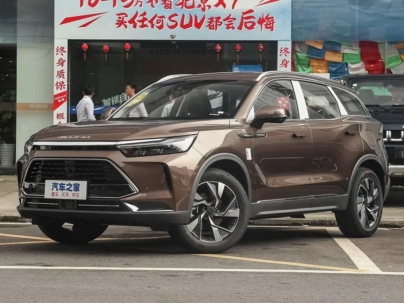 BAIC X7