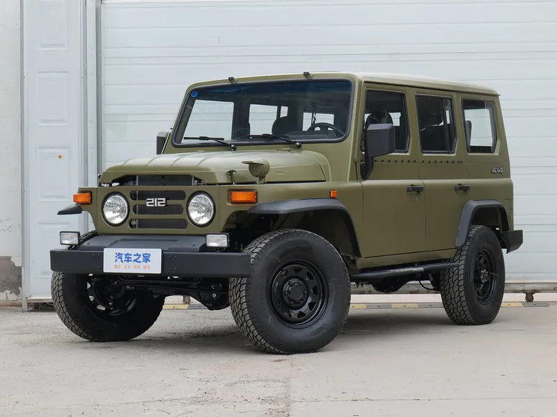 BAW BJ 212 рестайлинг 2019, джип/suv 5 дв., 1 поколение (06.2019 - н.в.)