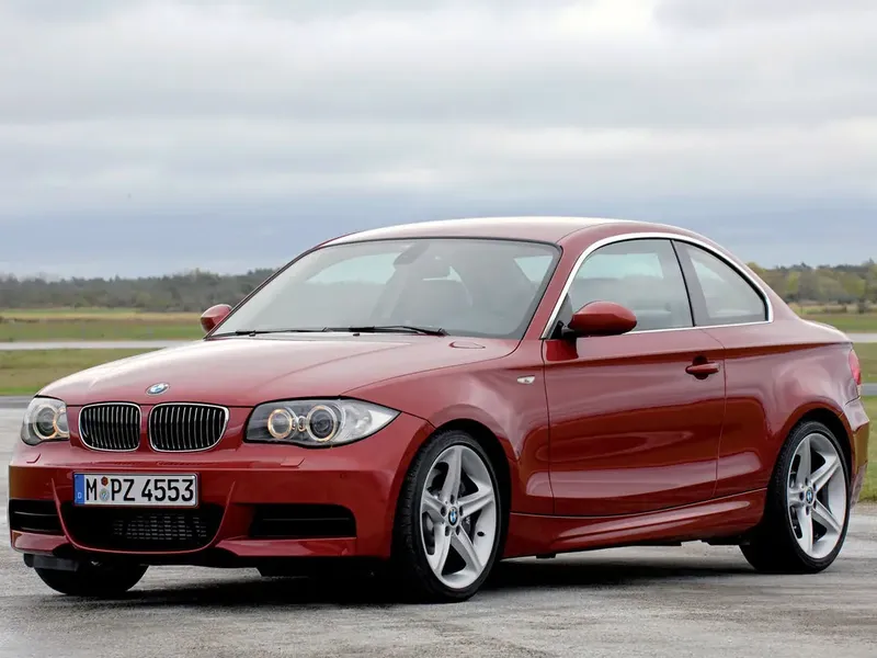 BMW 1-Series рестайлинг 2007, купе, 1 поколение, E82 (11.2007 - 03.2011)