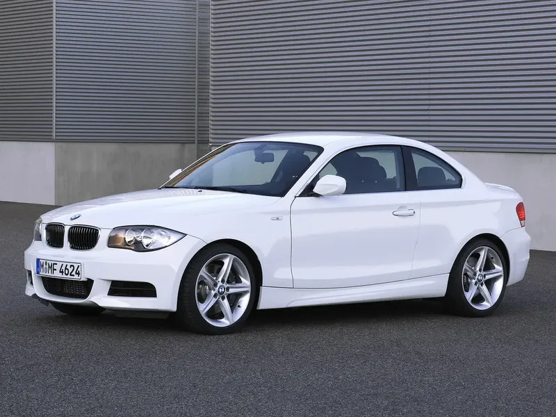 BMW 1-Series рестайлинг 2007, купе, 1 поколение, E82 (10.2007 - 03.2011)