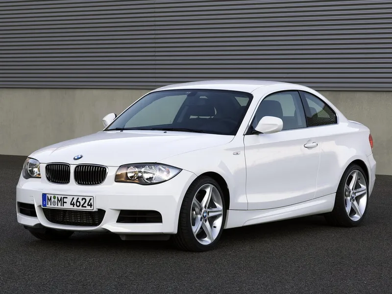 BMW 1-Series рестайлинг 2007, купе, 1 поколение, E82 (11.2007 - 09.2011)