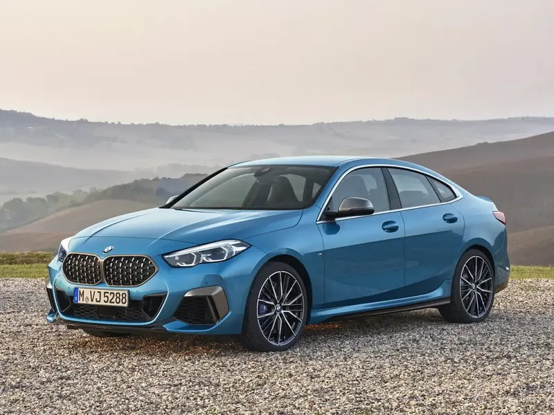 BMW 2-Series рестайлинг 2019, седан, 1 поколение, F44 (10.2019 - 03.2023)
