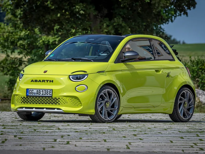 Abarth 500 рестайлинг 2022, открытый кузов, 1 поколение, 394 (02.2022 - н.в.)