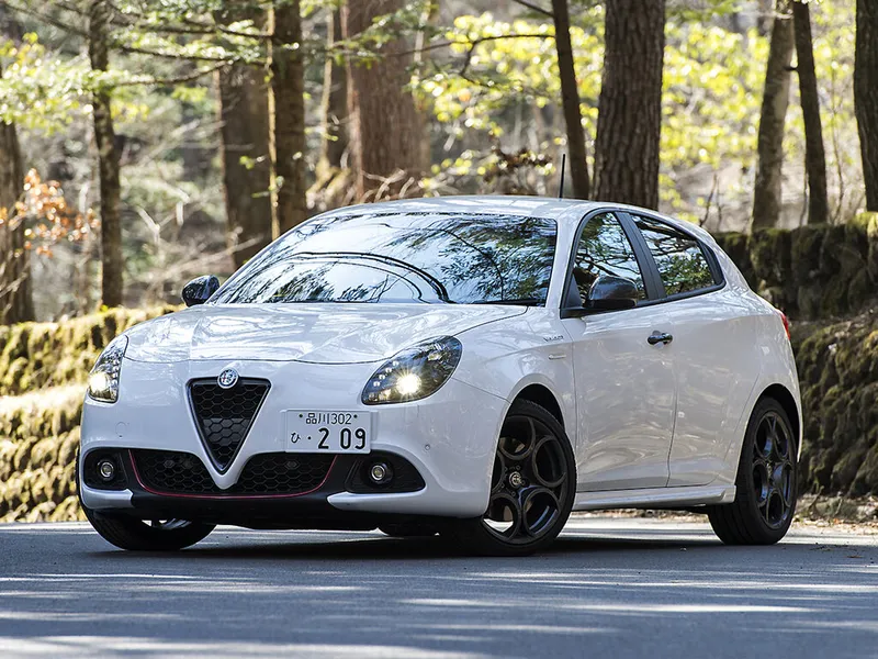 Alfa Romeo Giulietta рестайлинг 2017, хэтчбек 5 дв., 3 поколение, 940 (02.2017 - 11.2021)