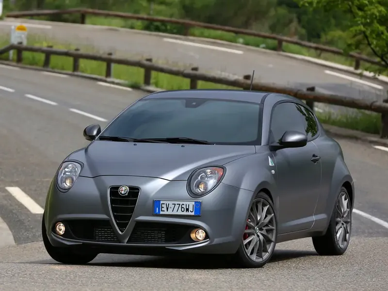 Alfa Romeo MiTo рестайлинг 2013, хэтчбек 3 дв., 1 поколение, 955 (03.2013 - 12.2016)