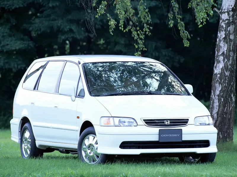 Honda Odyssey рестайлинг 1997, минивэн, 1 поколение (08.1997 - 11.1999)