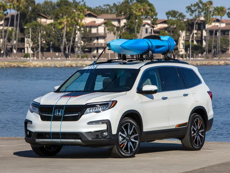 Honda Pilot рестайлинг 2018, джип/suv 5 дв., 3 поколение (06.2018 - 12.2022)