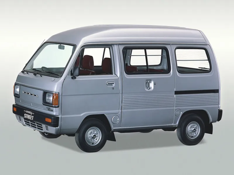 Honda Street рестайлинг 1982, минивэн, 1 поколение (06.1982 - 07.1985)