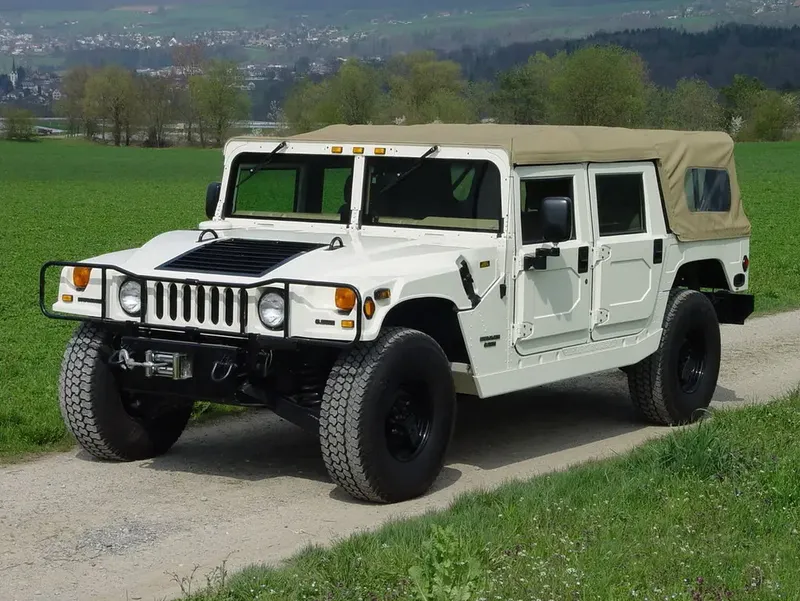 Hummer H1 1992, джип/suv 5 дв., 1 поколение (03.1992 - 05.2006)