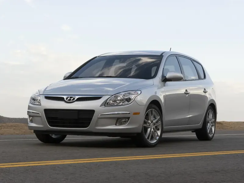 Hyundai Elantra 2008, универсал, 4 поколение, HD (09.2008 - 03.2012)