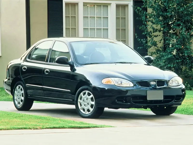 Hyundai Elantra рестайлинг 1998, седан, 2 поколение, J2 (02.1998 - 01.2000)
