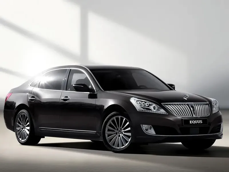 Hyundai Equus рестайлинг 2013, седан, 2 поколение (06.2013 - 01.2017)