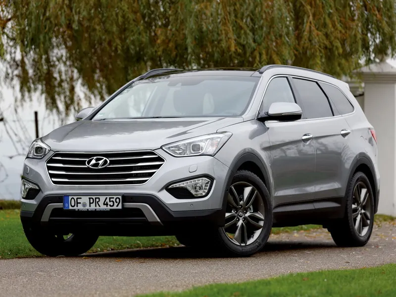 Hyundai Grand Santa Fe