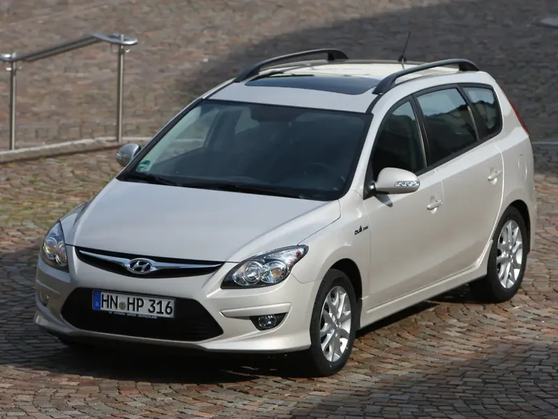 Hyundai i30 рестайлинг 2010, универсал, 1 поколение, FD (03.2010 - 03.2012)