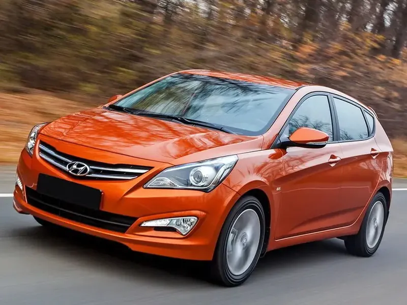 Hyundai Solaris рестайлинг 2014, хэтчбек 5 дв., 1 поколение (06.2014 - 02.2017)