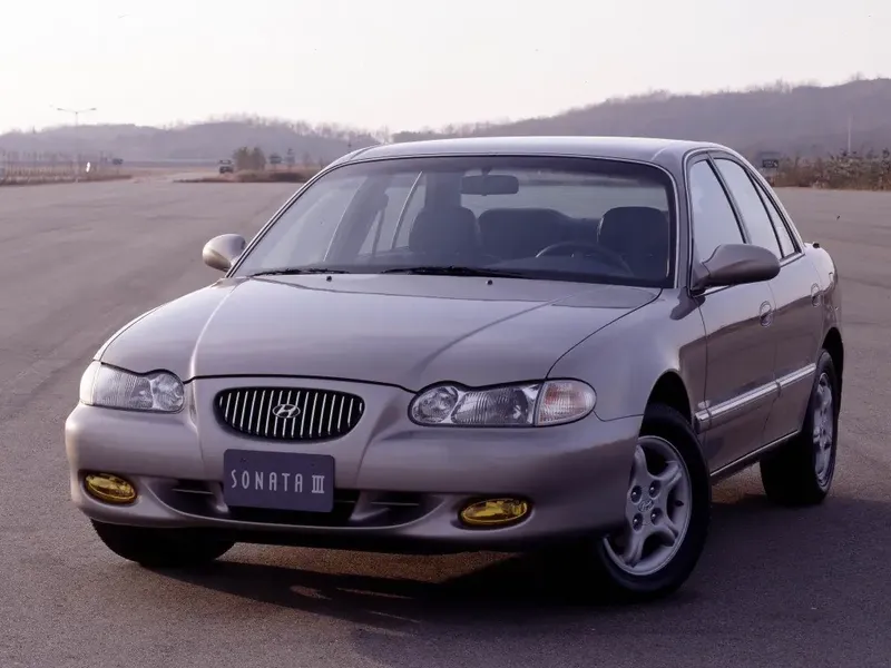 Hyundai Sonata рестайлинг 1996, седан, 3 поколение, Y3 (02.1996 - 07.1998)