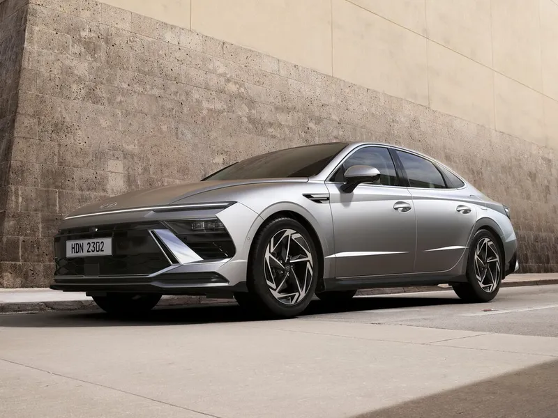 Hyundai Sonata рестайлинг 2023, седан, 8 поколение, DN8 (05.2023 - н.в.)