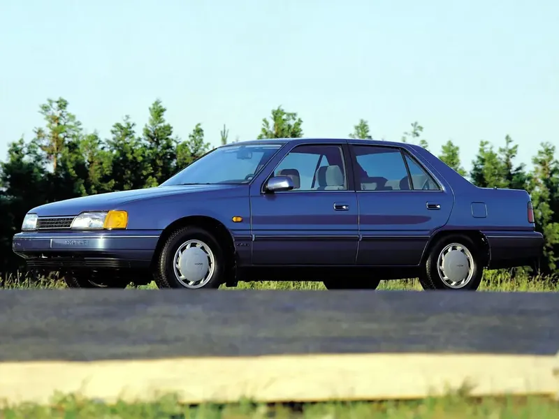 Hyundai Sonata 1988, седан, 2 поколение, Y2 (06.1988 - 02.1991)
