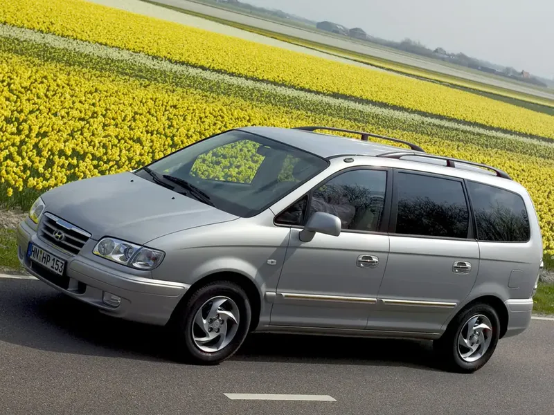Hyundai Trajet рестайлинг 2004, минивэн, 1 поколение (10.2004 - 09.2008)