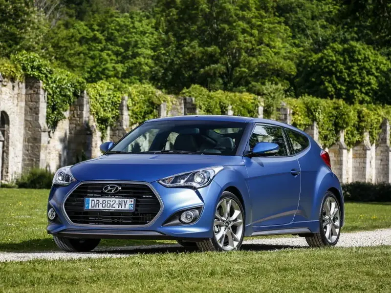 Hyundai Veloster рестайлинг 2015, хэтчбек 5 дв., 1 поколение, FS (01.2015 - 01.2018)