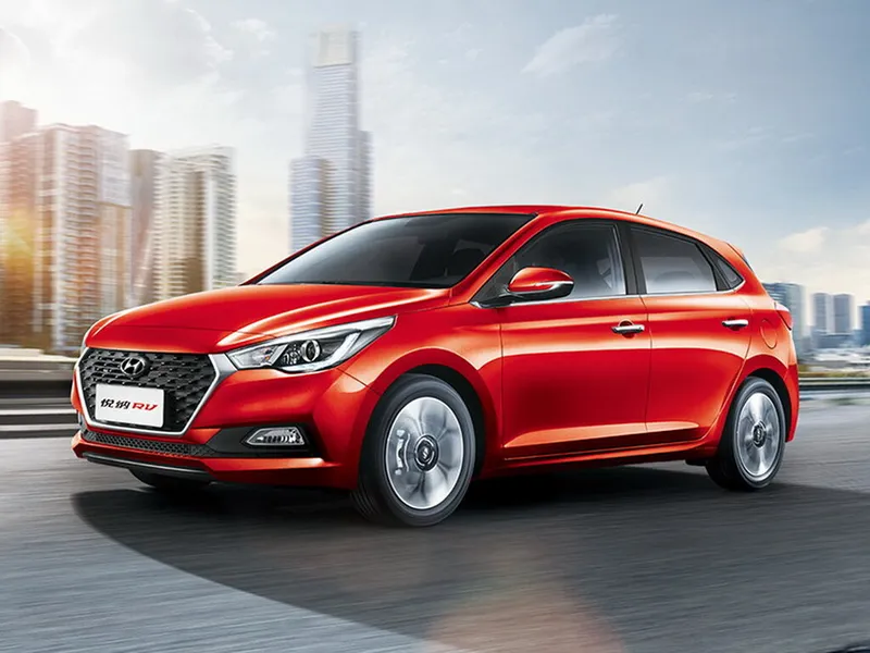 Hyundai Verna 2016, хэтчбек 5 дв., 5 поколение, YC (10.2016 - 07.2019)