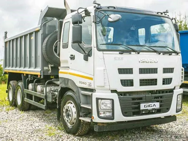 Isuzu Giga 2015, бортовой грузовик, 2 поколение (11.2015 - 07.2023)