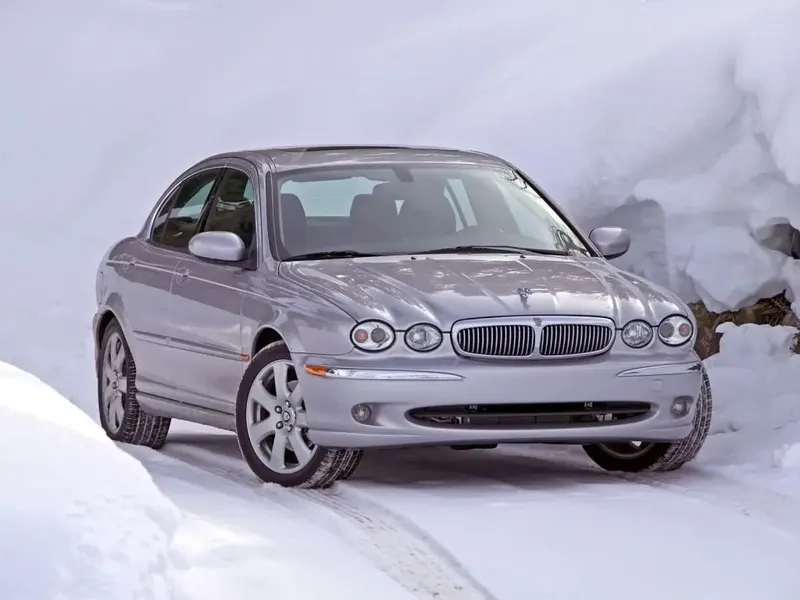 Jaguar X-Type 2001, седан, 1 поколение (06.2001 - 04.2007)