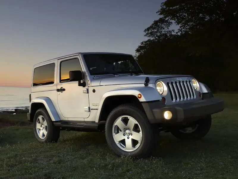 Jeep Wrangler рестайлинг 2010, джип/suv 3 дв., 3 поколение, JK (08.2010 - 04.2018)