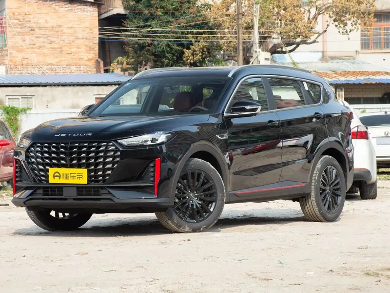 Jetour X70 Plus 2-й рестайлинг 2025, джип/suv 5 дв., 1 поколение (01.2025 - н.в.)