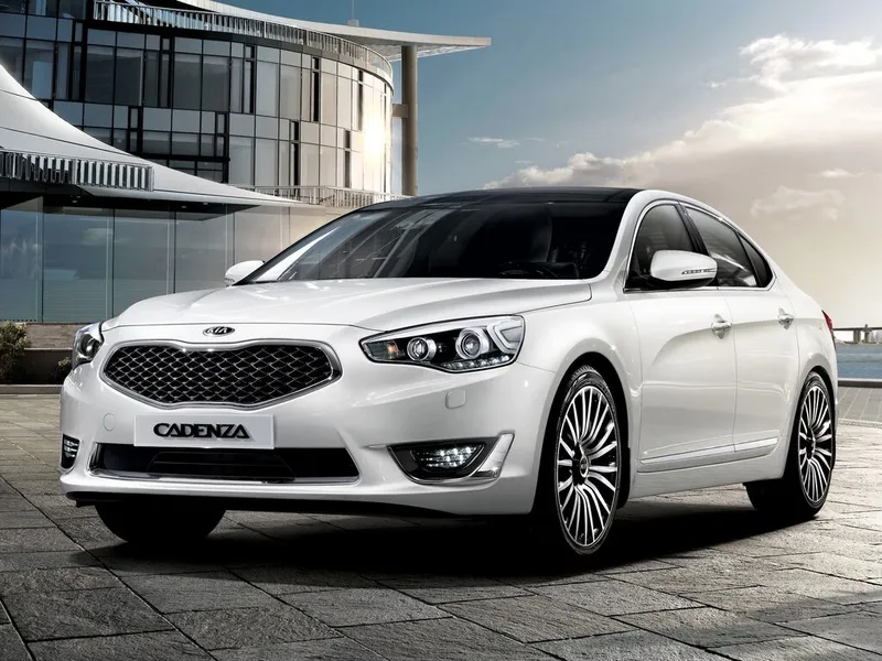 Kia Cadenza рестайлинг 2013, седан, 1 поколение, VG (01.2013 - 11.2016)