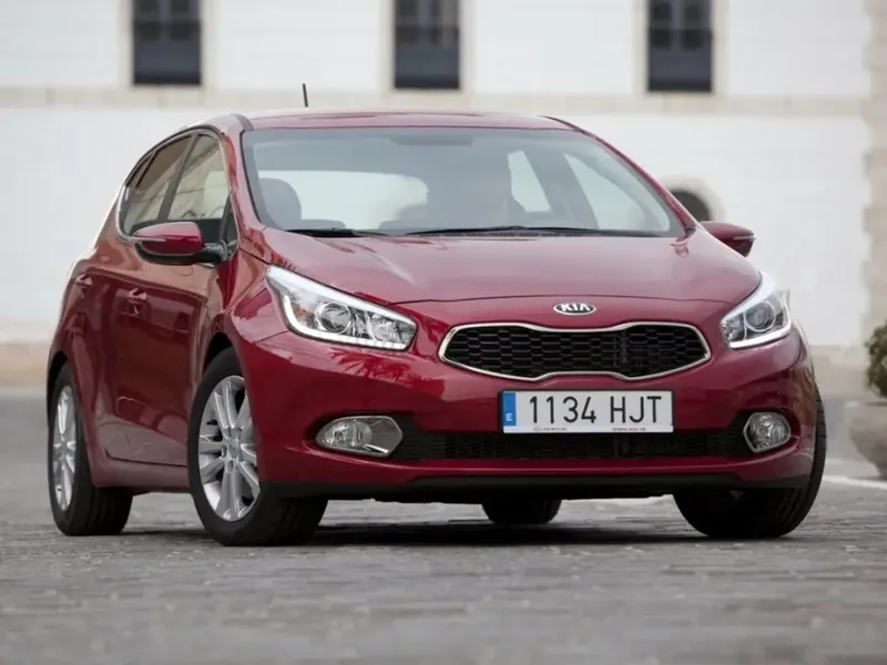 Kia Ceed 2012, хэтчбек 5 дв., 2 поколение, JD (04.2012 - 08.2015)