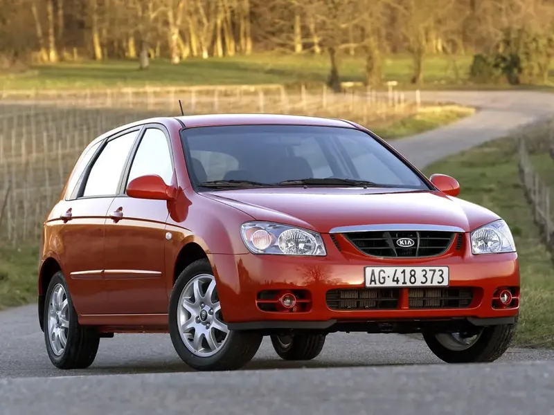 Kia Cerato 2004, хэтчбек 5 дв., 1 поколение, LD (11.2004 - 09.2007)