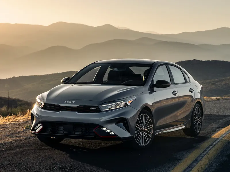 Kia Forte рестайлинг 2021, седан, 3 поколение, BD (04.2021 - н.в.)