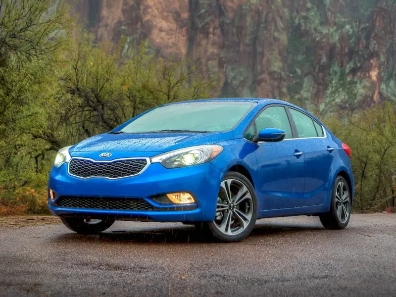 Kia Forte 2013, седан, 2 поколение, YD (05.2013 - 12.2016)