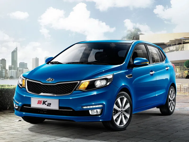 Kia K2 рестайлинг 2015, хэтчбек 5 дв., 1 поколение, QB (04.2015 - 11.2017)